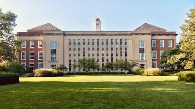 大学キャンパス
